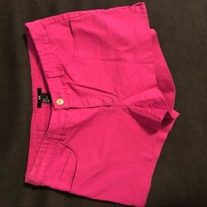 H&M got pink shorts